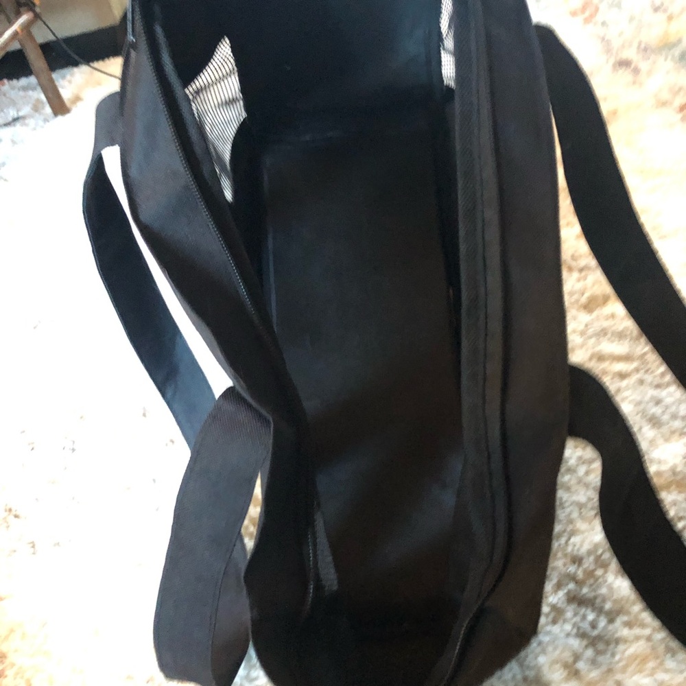 Soft Pet Side Carrier in Mesh Black - Picture 4 of 5